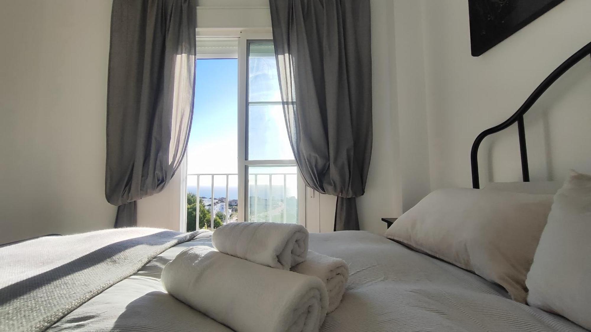 Апартаменты Atico Familiar Vistas Al Mar Манилва Экстерьер фото